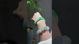 翡翠直播| 假如你有500萬是買翡翠還是買黃金，评论区买翡翠的扣1 买黄金的扣2  #翡翠 #珠宝 #翡翠直播 #翡翠手鐲 #戒指