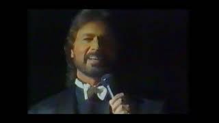 Engelbert Humperdinck - Live at the N E C  1988 - Full Concert