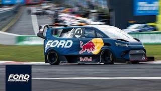 SuperVan 4.2 Claims Bathurst Lap Record | Ford Performance