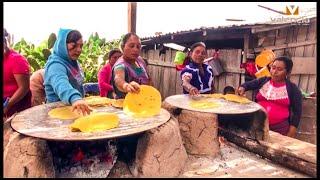 GASTRONOMIA MEXICANA.SABOR ANCESTRAL. #OAXACA#CLAYUDAS #GASTRONOMIA#GUELAGUETZA#CHAPULINES#TRADICION