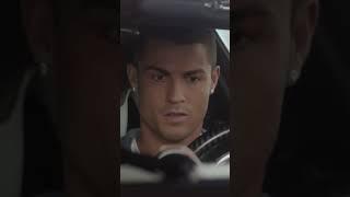 Ronaldo jette son fils par dessus le toît