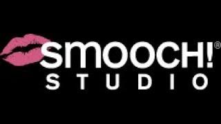 Holiday 2020: Smooch! Studio