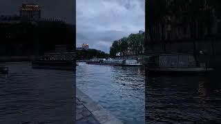 ПарижРечные прозрачные трамвайчики  #Сена #Париж #trip #путешествие #Калинина_экскурсовод #travel