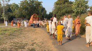 Sripada Bhakti Vikasa Swami Arrives In New Nandagrama Farm, Gujarat