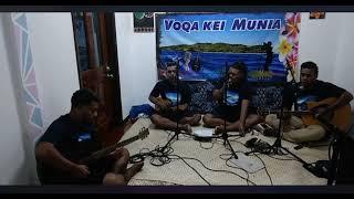 Au Lutudromu - Voqa Kei Munia Ft Voqa Kei Waitadralagi