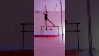 Результаты моих первых тренировок  #планыналето #poledance #акробатика #пилон #танцы