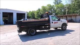 2000 Ford F550 XL dump truck for sale | no-reserve Internet auction September 13, 2017