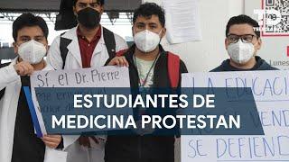 Protestan estudiantes de Medicina UPAEP por inconformidades en Puebla