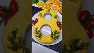 Салат на 8 Марта! Коротко, ясно и ну очень вкусно и готовится просто.