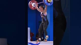 Olivia Reeves (71kg) 118kg / 260lbs Snatch Slow Motion! 2024 World Cup #weightlifting #slowmo