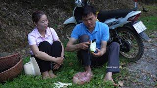 Today I sold melons. When I came back, I met her by the roadside. Robert | Green forest life