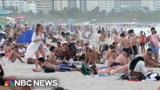 Miami Beach cracks down on spring breakers