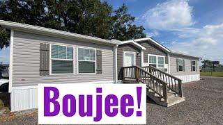 Incredible Mobile Home That Lives Up To The Name “Boujee”!