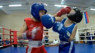 10-year old boys boxing. Short fight