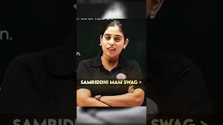 Mam Roasted The whole Class #results #boardexam #school #Samridhi mam #foundation#physicswallah