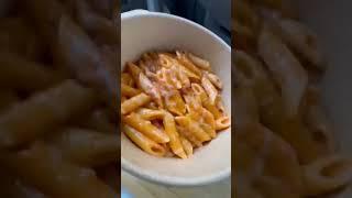 Crust_pizzeria#short_#pasta_#1000views_#eat_#foryoupage_#fypshort_#subscribe_mychannel#munchMadness