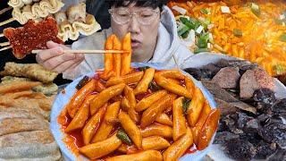 Street Tteokbokki Vendor Open for 24/7! I Had Tteokbokki, Sundae, Eomuk and More! YASIGI MUKBANG