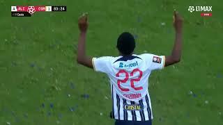 Así fue el debut de Víctor Guzmán con 17 años en Alianza Lima: la joya de la cantera íntima