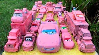 Clean up muddy minicars & disney pixar car convoys! Play in the garden