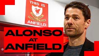 Xabi Alonso zurück an der Anfield Road: Wie Liverpool den Bayer 04-Trainer empfing