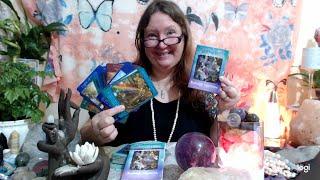 FAIRY TAROT review......  radleigh valentine