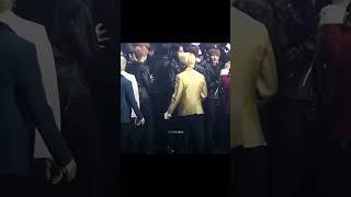 taehyung is so handsome that no one can take their eyes off him #taekook #taehyung