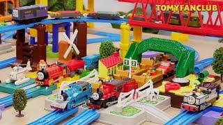 Thomas The Tank Engine Plarail Lots of Sounds Standing Railroad Crossing | TOMY FANCLUB