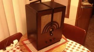 Philco 66B, a Vintage Tube Radio, from 1934, Restored, for now.