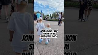Jonah (4 Jahre alt) im Disney World #disneyworld #travelvlog #kids #shorts