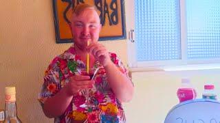 How to Make the Benidorm Mad Mike Cocktail at Home