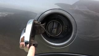 Mini Cooper fuel cap manual release