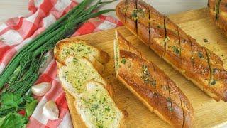Багеты с чесночным маслом (Garlic Butter Baguettes)