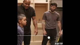 Khabib wrestling with Daniel Cormier's son credit (@AnatomyofaFighter)