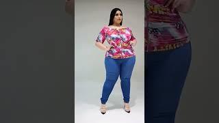 Plus Size Blue Jeans And Top | Plus Size Model | #shorts #youtubeshorts #plussizedress#plussizemodel