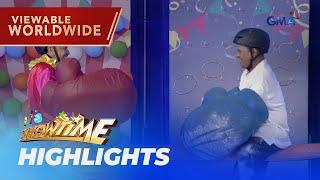 It's Showtime: Jhong knocks out Ogie! (Sine Mo ‘To)