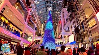 Toronto is getting ready for Christmas! Toronto Eaton Centre: TREE LIGHT & SNOW SHOW