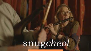 Mac Dara Mac Donncha & Eibhlín De Paor | Snugcheol | TG4