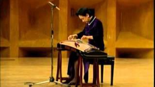 項斯華古箏獨奏：高山流水  Traditional GuZheng music: High Mountain and Running River