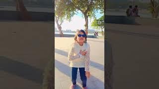 My daughter always muj ulja deti hai