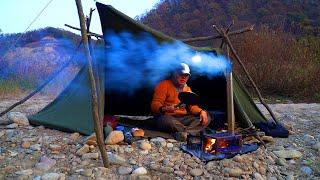 Wild camping by the river with a wood stove on the verge of winter...POMOLY Ti mini3