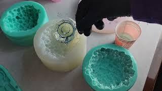  Oil Slick pigment  My best resin crystal ever