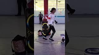 Did you SEE Michael Jackson moonwalking Las Vegas? Check THIS out! #subscribe #michaeljackson #dance