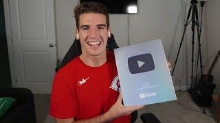 UNBOXING MY SILVER PLAY BUTTON!