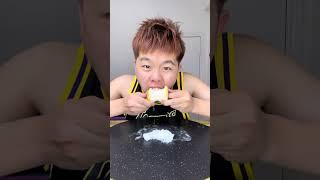 I only ate one pear today, the rice is still a small bowl, the dried rice man, the rice fairy