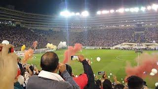 ESPECTACULAR RECIBIMIENTO DE UNIVERSITARIO EN EL MONUMENTAL | Universo Crema