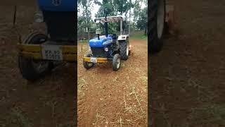 autopilot tractor #viral #shorts #tractor