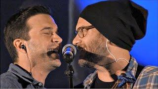 Gil McKinney and Jason Manns Sing Tennessee Whiskey PittsburghCon 2016 Supernatural
