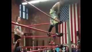 Indy Wrestler Dies after botching a move