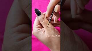 Easy thumb mehndi design | mehndi design #henna #mehndi #mehandi #shorts #thehennahue #fingerhenna