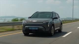 Kia EV3 Baseline in Shale Grey Driving Video